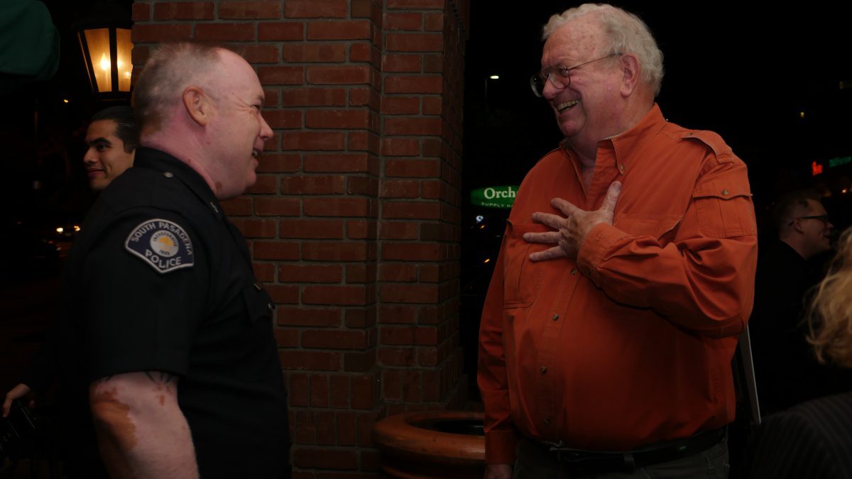 south-pasadena-news-11-30-2018-coffee-with-a-cop-socializing-with-the-south-pasadena-police-department-12 | The South Pasadenan | South Pasadena News