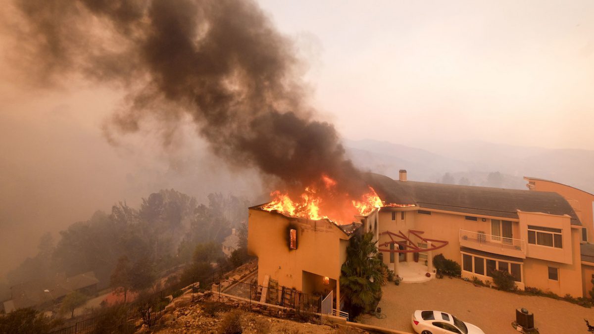 south-pasadena-news-11-9-2018-south-pasadena-firefighters-on-duty-at-woolsey-and-hill-fires-ventura-03 | The South Pasadenan | South Pasadena News