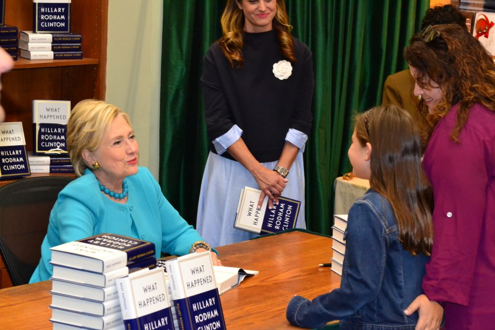 south-pasadena-news-12-01-17-south-pasadenans-meet-hillary-clinton-26 | The South Pasadenan | South Pasadena News
