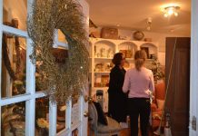 Lloyd & Lane Holiday Mixer