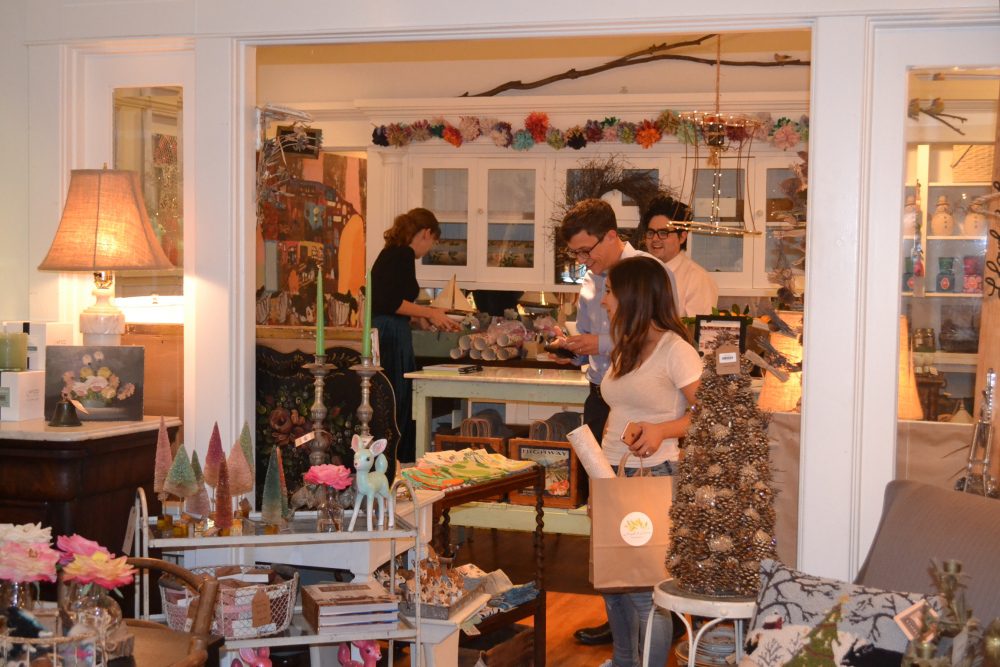 south-pasadena-news-12-06-17-lloyd-and-lane-holiday-mixer-4 | The South Pasadenan | South Pasadena News