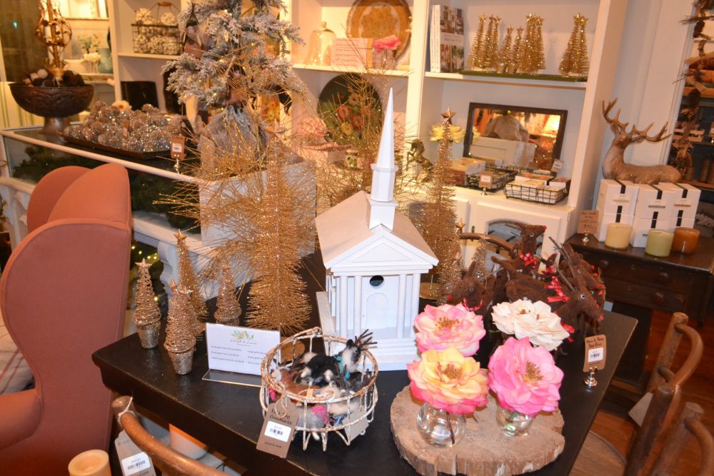 south-pasadena-news-12-06-17-lloyd-and-lane-holiday-mixer-5 | The South Pasadenan | South Pasadena News
