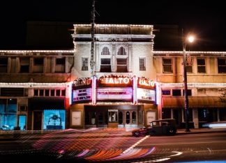 “It’s A Wonderful Life” screens at The Rialto on Sunday