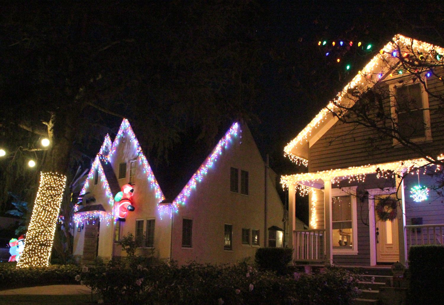 | The South Pasadenan | South Pasadena News PHOTO: Henk Friezer | The South Pasadenan | Local streets lit up for the holidays