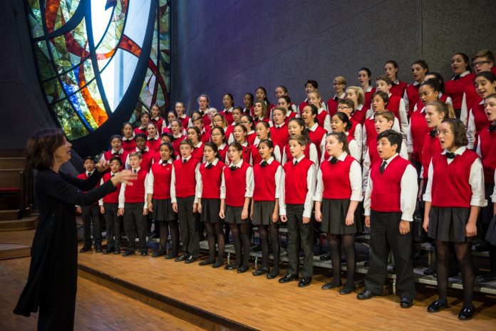 south-pasadena-news-6-21-2018-chorus-artisitc-director-Anne-Tomlinson
