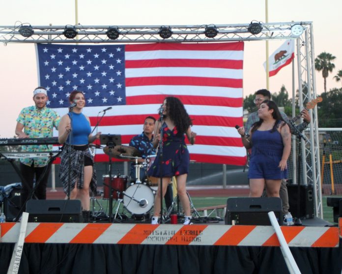 south-pasadena-news-7-4-2018-fireworks-festival-balloons-firework-show-wows-crowd3