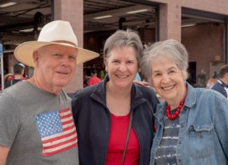 PHOTO: Esteban Lopez | The South Pasadenan News | (L to R) Tom Nuckols, Husband, Tina Kistinger, Daugher, Joanne Nuckols in front of the South Pasadena Fire Station for 4th of July Pancake Breakfast
