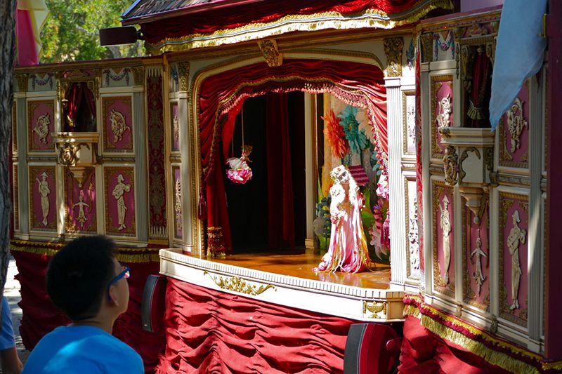 south-pasadenan-06-21-17-south-pasadenans-enjoy-the-magic-of-an-old-school-puppet-show-2 | The South Pasadenan | South Pasadena News