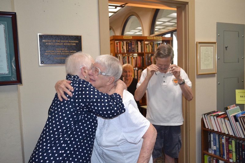 south-pasadenan-07-03-17-fabulous-four-founders-honored-35th-anniversary-friends-bookstore-2 | The South Pasadenan | South Pasadena News