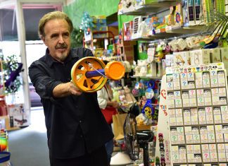 Dinosaur Farm Turns 25 | South Pasadena’s Top-Rated Independent Toy Store Celebrates Nov 22