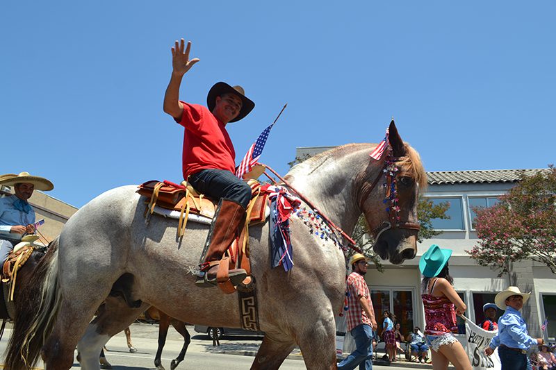 south-pasadenan-southpasadena-news-7-4-2017-festival-of-balloons-draws-thousands-to-independence-day-festivities-A-06 | The South Pasadenan | South Pasadena News