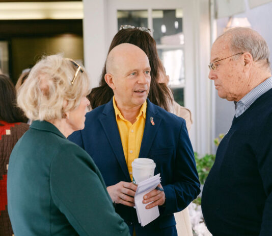 PHOTO: California gubernatorial Candidate Steve Hilton campaign website image from previous Townhall meeting.
